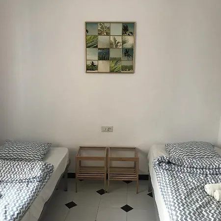 Easy Hostel Nerja